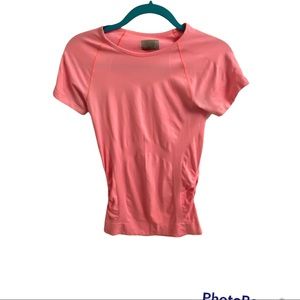 Athleta Finish Fast Short sleeve top